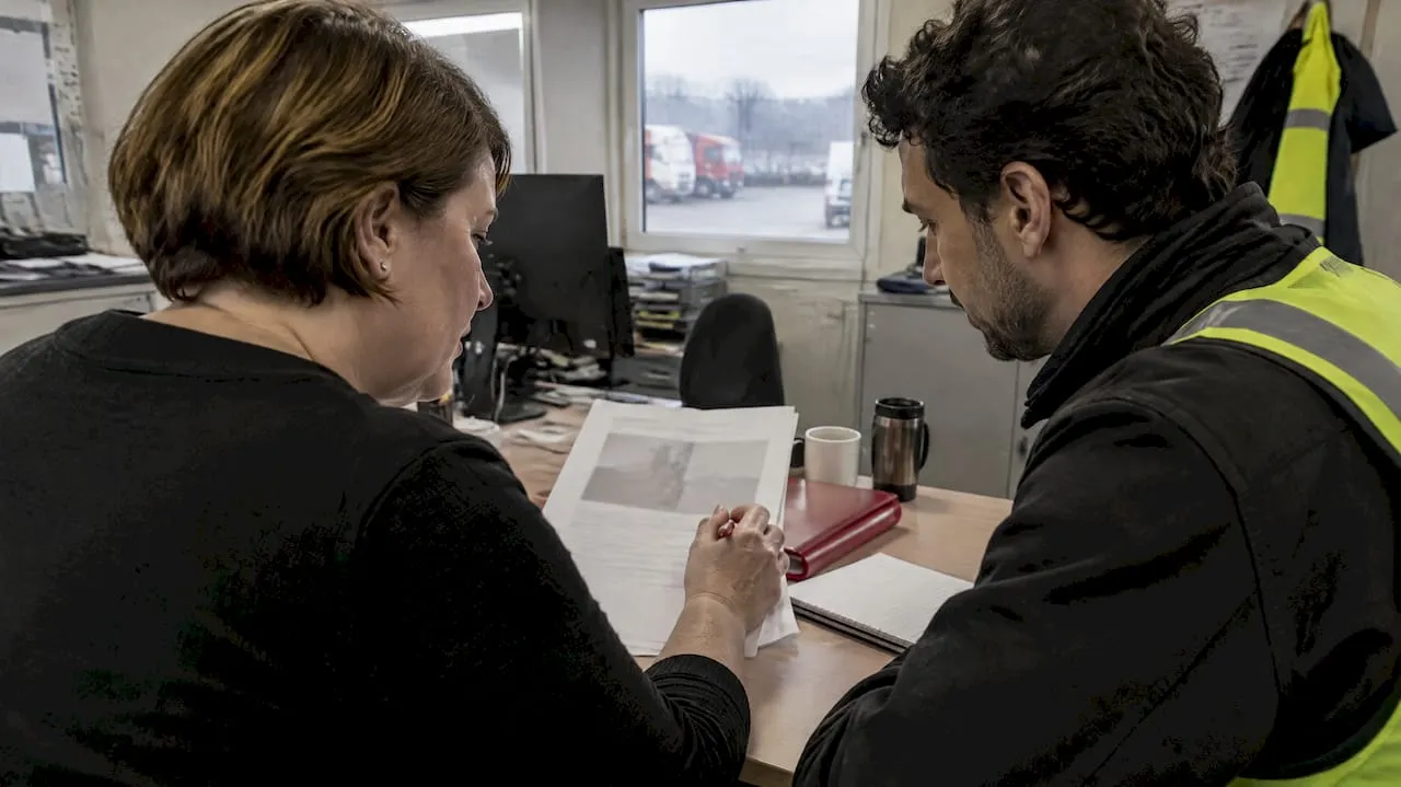 Employers reviewing an equality compliant job advert